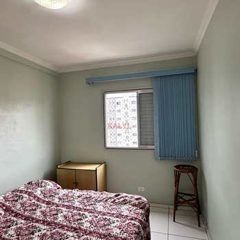 Apartamento em Praia Grande, bairro Guilhermina