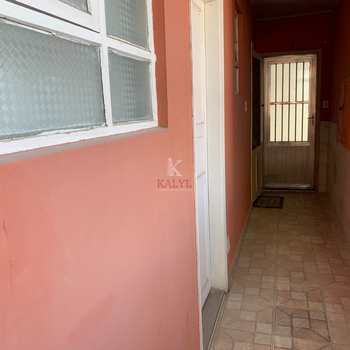 Kitnet em Praia Grande, bairro Boqueirão