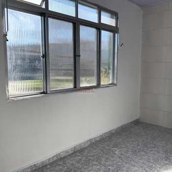 Kitnet em Praia Grande, bairro Boqueirão