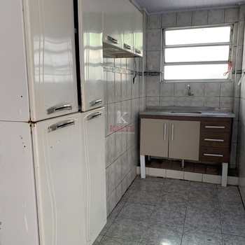 Kitnet em Praia Grande, bairro Boqueirão