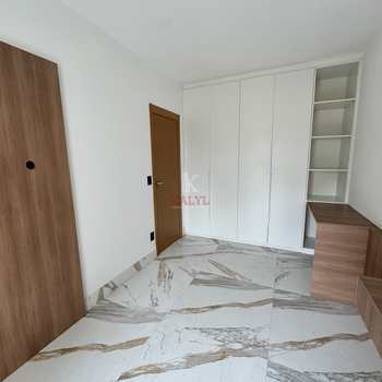 Apartamento em Praia Grande, bairro Aviação
