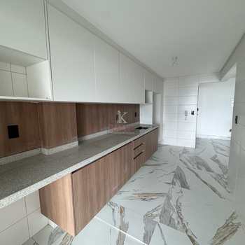 Apartamento em Praia Grande, bairro Aviação