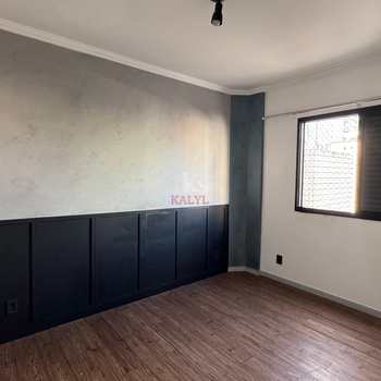 Apartamento em Praia Grande, bairro Guilhermina