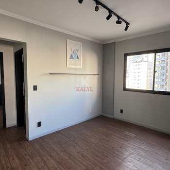 Apartamento em Praia Grande, bairro Guilhermina