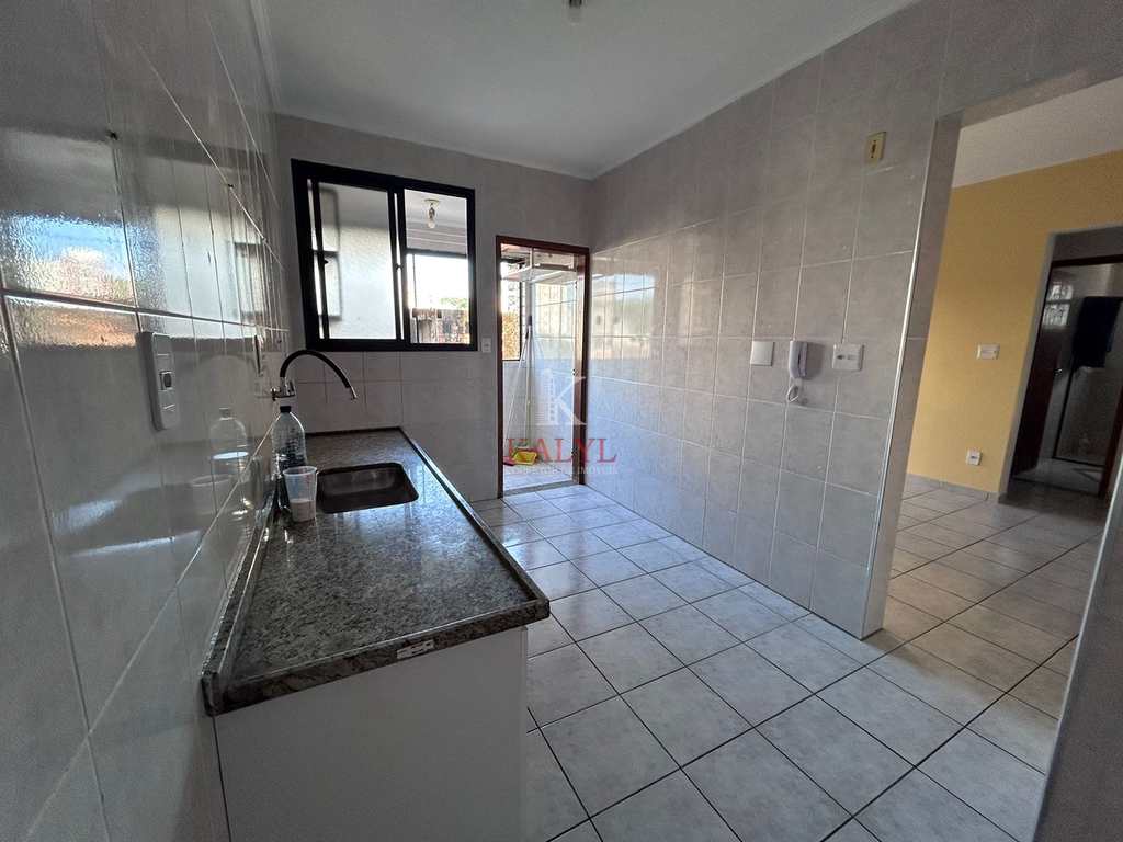 Apartamento em Praia Grande, no bairro Canto do Forte