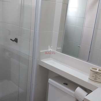 Apartamento em Praia Grande, bairro Boqueirão