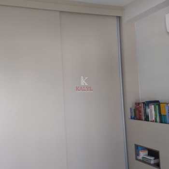 Apartamento em Praia Grande, bairro Boqueirão