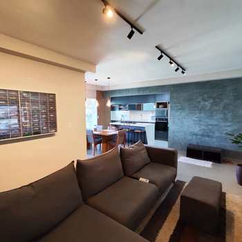 Apartamento em Praia Grande, bairro Boqueirão