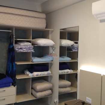 Apartamento em Praia Grande, bairro Boqueirão
