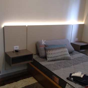 Apartamento em Praia Grande, bairro Boqueirão