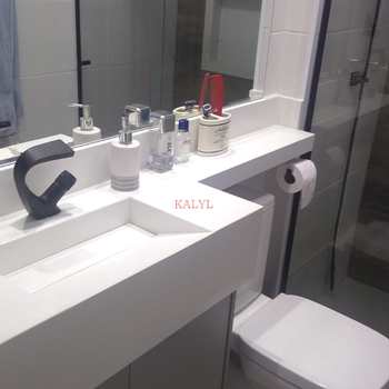 Apartamento em Praia Grande, bairro Boqueirão