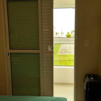 Apartamento em Praia Grande, bairro Boqueirão