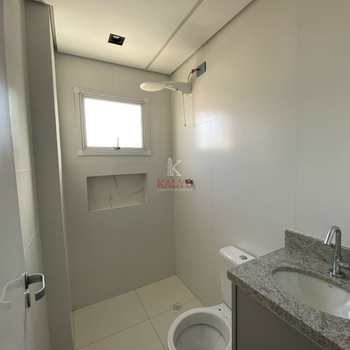 Apartamento em Praia Grande, bairro Guilhermina