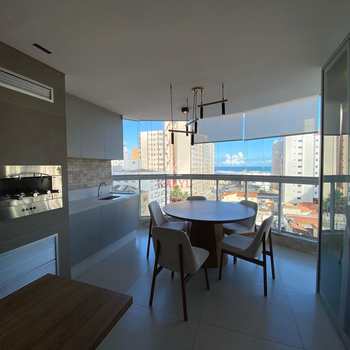 Apartamento em Praia Grande, bairro Guilhermina
