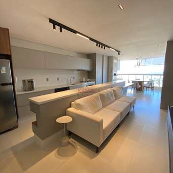 Apartamento em Praia Grande, bairro Guilhermina