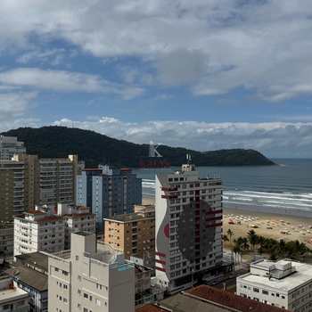 Apartamento em Praia Grande, bairro Boqueirão