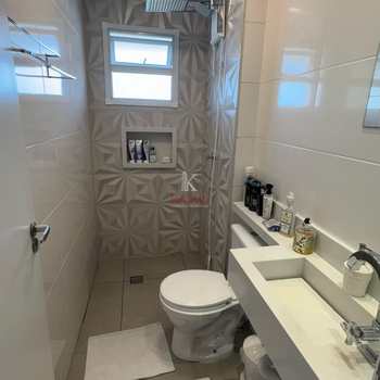 Apartamento em Praia Grande, bairro Boqueirão