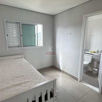 Apartamento em Praia Grande, bairro Boqueirão