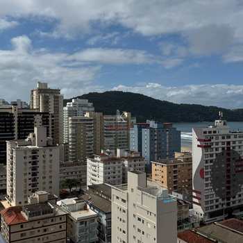 Apartamento em Praia Grande, bairro Boqueirão