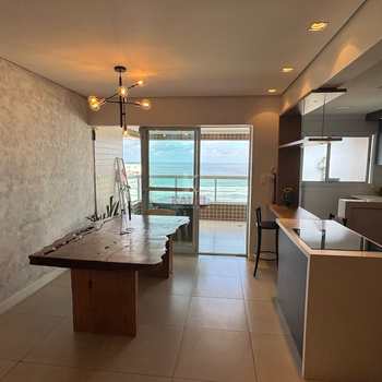 Apartamento em Praia Grande, bairro Boqueirão
