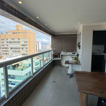 Apartamento em Praia Grande, bairro Boqueirão
