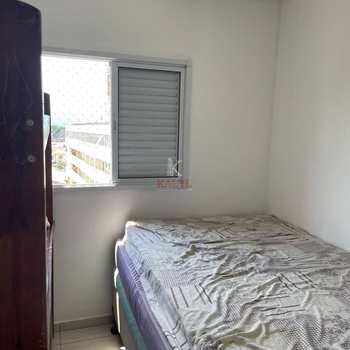 Kitnet em Praia Grande, bairro Tupi