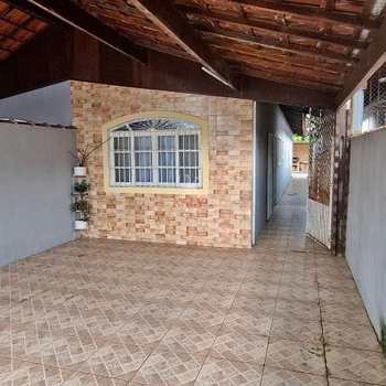 Casa em Praia Grande, bairro Maracanã