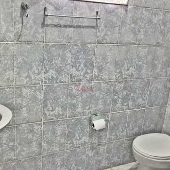 Casa em Praia Grande, bairro Maracanã