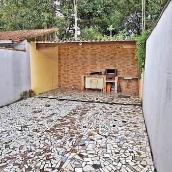 Casa em Praia Grande, bairro Maracanã