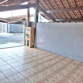 Casa em Praia Grande, bairro Maracanã