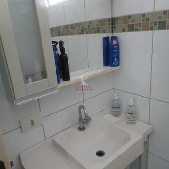 Apartamento em Praia Grande, bairro Guilhermina