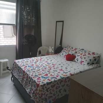 Apartamento em Praia Grande, bairro Guilhermina
