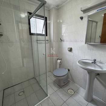Apartamento em Praia Grande, bairro Guilhermina