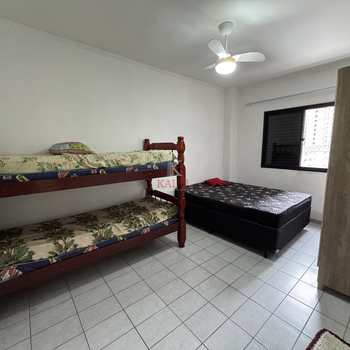 Apartamento em Praia Grande, bairro Guilhermina