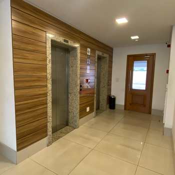 Apartamento em Praia Grande, bairro Guilhermina