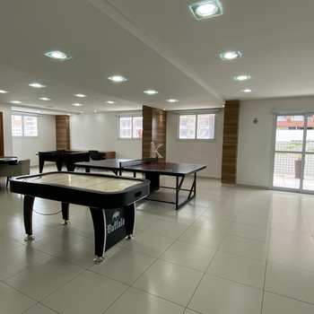 Apartamento em Praia Grande, bairro Guilhermina
