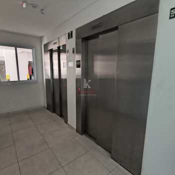 Apartamento em Praia Grande, bairro Guilhermina