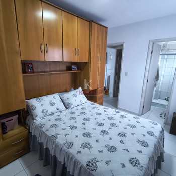 Apartamento em Praia Grande, bairro Guilhermina