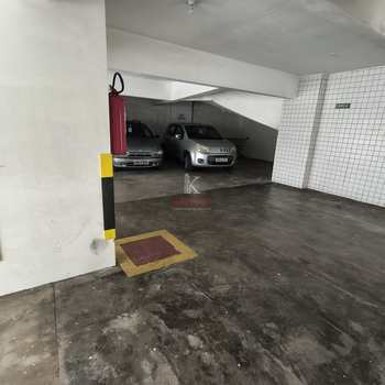 Apartamento em Praia Grande, bairro Guilhermina