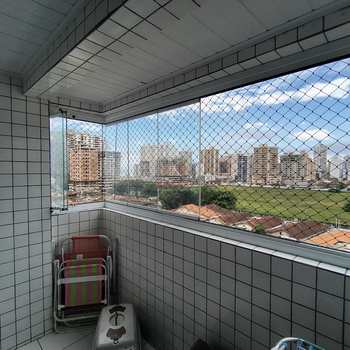 Apartamento em Praia Grande, bairro Guilhermina