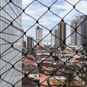 Apartamento em Praia Grande, bairro Guilhermina