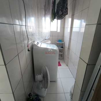 Apartamento em Praia Grande, bairro Guilhermina