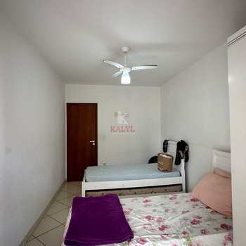 Apartamento em Praia Grande, bairro Guilhermina