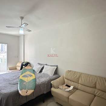 Apartamento em Praia Grande, bairro Guilhermina