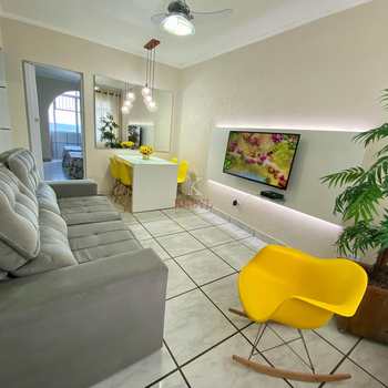 Apartamento em Praia Grande, bairro Guilhermina