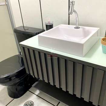Apartamento em Praia Grande, bairro Guilhermina