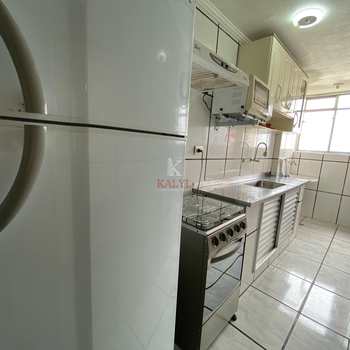 Apartamento em Praia Grande, bairro Guilhermina