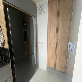 Apartamento em Praia Grande, bairro Guilhermina
