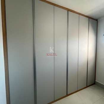 Apartamento em Praia Grande, bairro Guilhermina