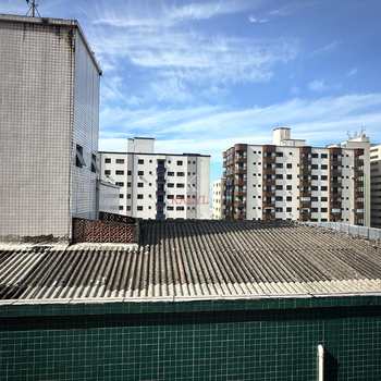 Apartamento em Praia Grande, bairro Guilhermina